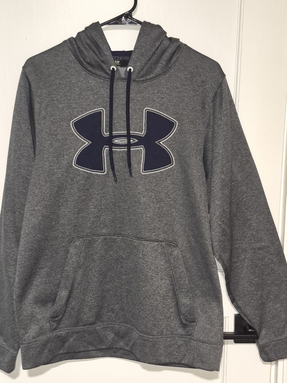 Under Armour Men's Gray Pullover Hoodie Sweatshirt
